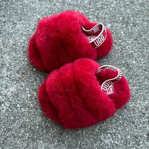 Toddler Ugg fur slides